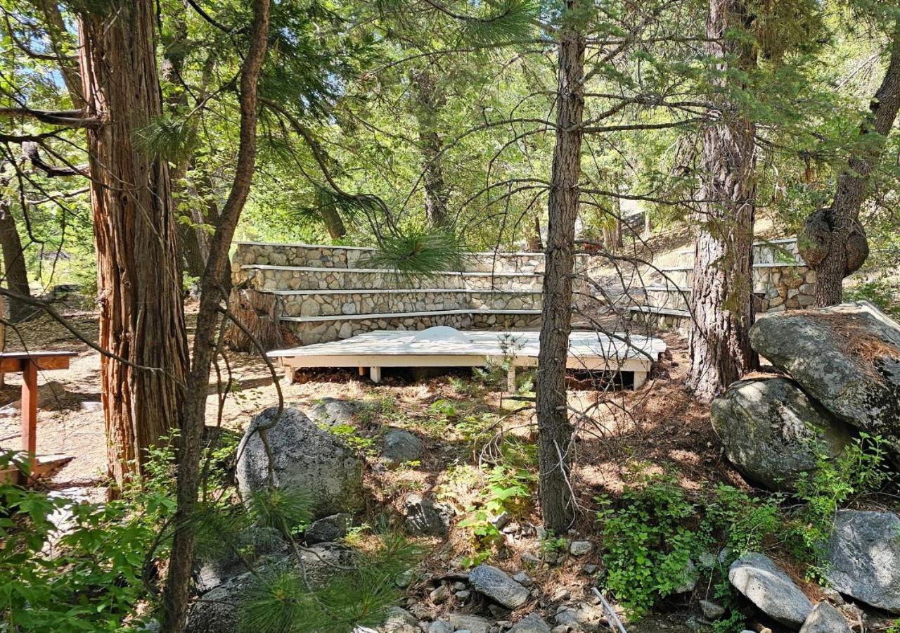 Alhatti Christian Resort Idyllwild Kültér fotó